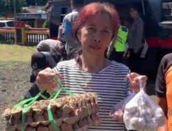 Polsek PUT Bersama Polres Rejang Lebong Gelar Pasar Murah, Sembako Ludes Terjual Masyarakat Bahagia